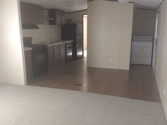 4th image of 731 Grand Ave Lot 121