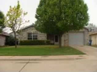 4523 Falls Dr, Dallas, TX 75211
