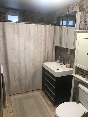 Rented by Johanna Vasiliadis, LREB | media 11