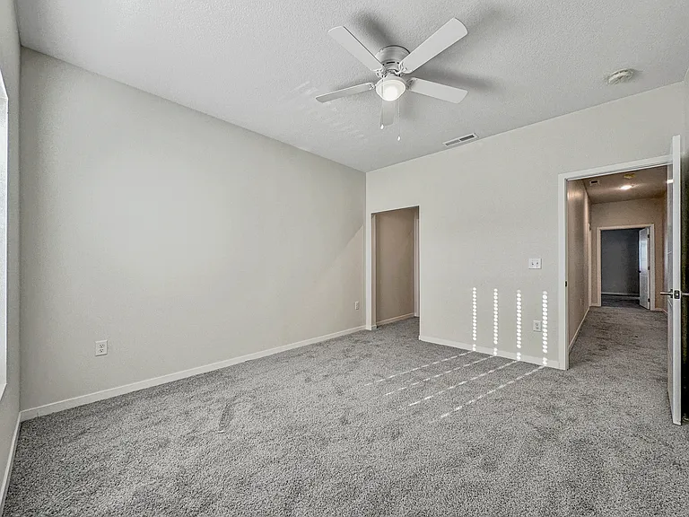 701 NE 60th St #1 — Photo 10