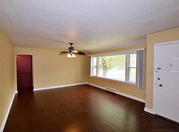 3rd image of 4405 Sovereign Blvd