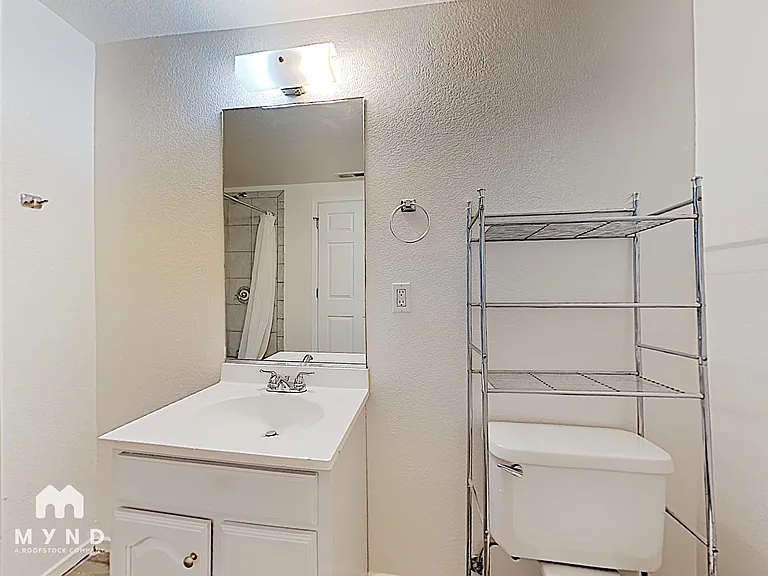 2150 Sutro St #G4 — Photo 9