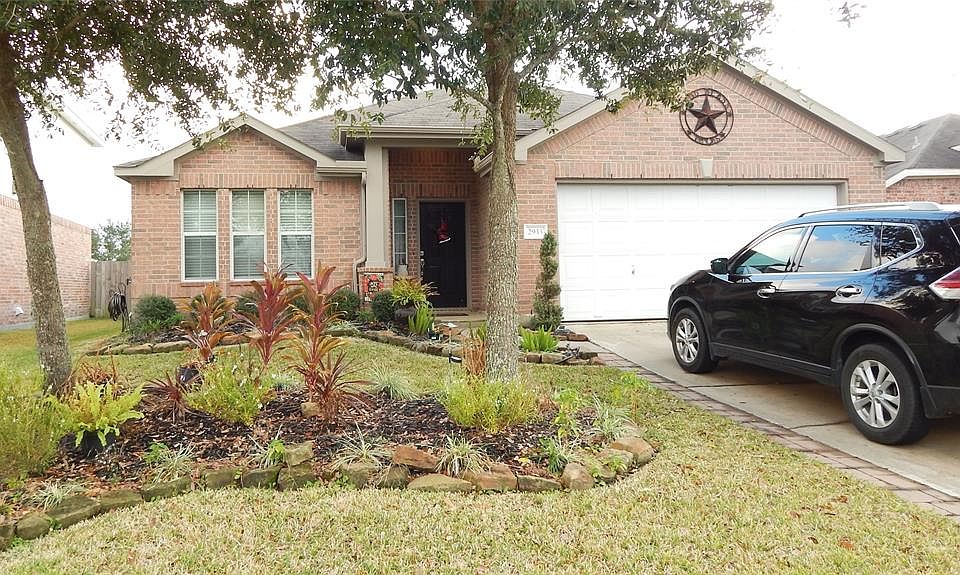 1st image of 2933 Silver Landing Ln