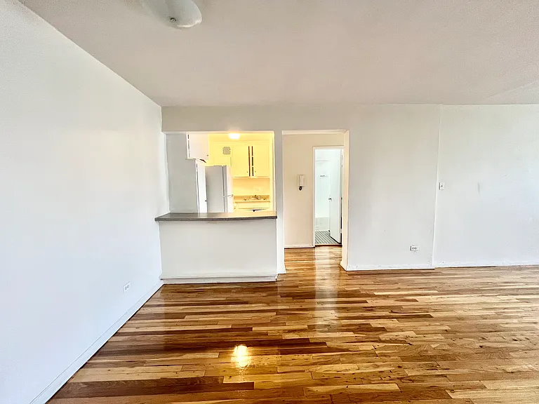 2792 Bragg St #305 — Photo 11