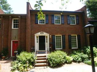 5259 Glenridge Dr, Sandy Springs, GA 30342