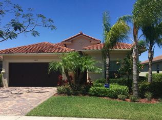 10691 Ivanhoe Ln, Wellington, FL 33414