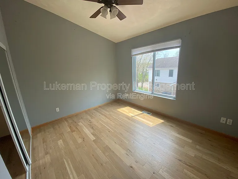 1324-1326 Knollwood Ave — Photo 17