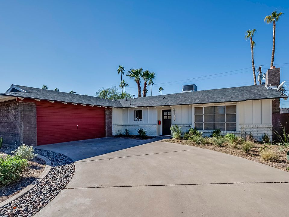 1st image of 2208 S Kachina Dr