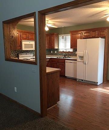 4th image of 816 Meadowood Dr