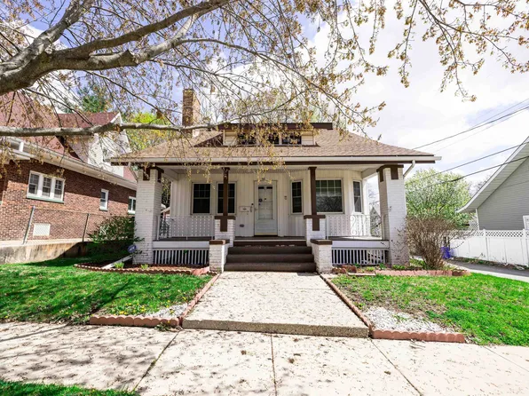 317 Sherman St, Rockford, IL 61103