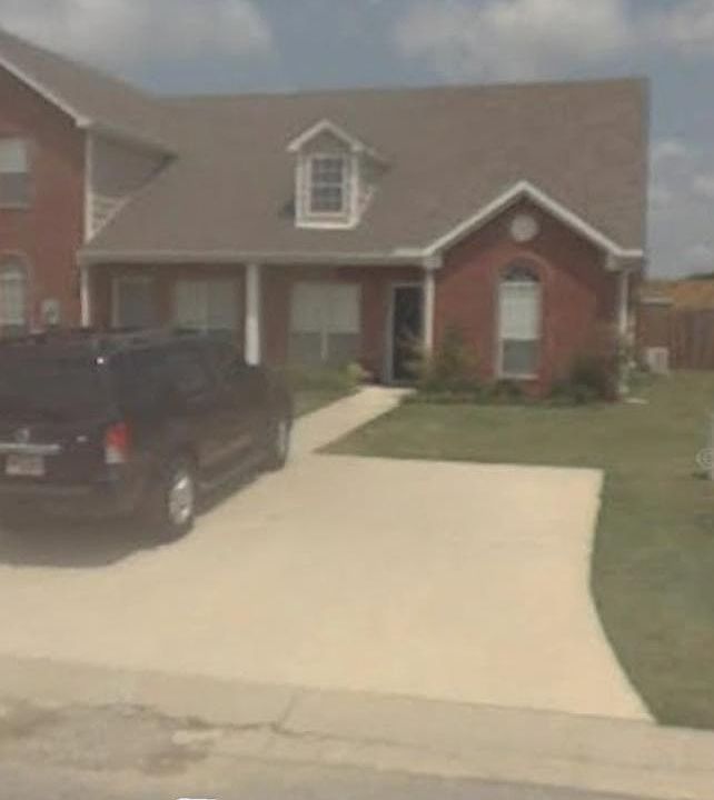 1st image of 122 Waterford Lake Dr #122