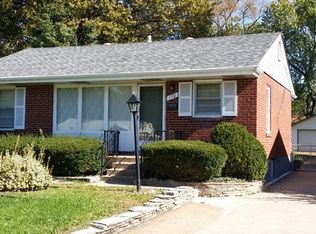 170 Desmet #1, Saint Louis, MO 63031