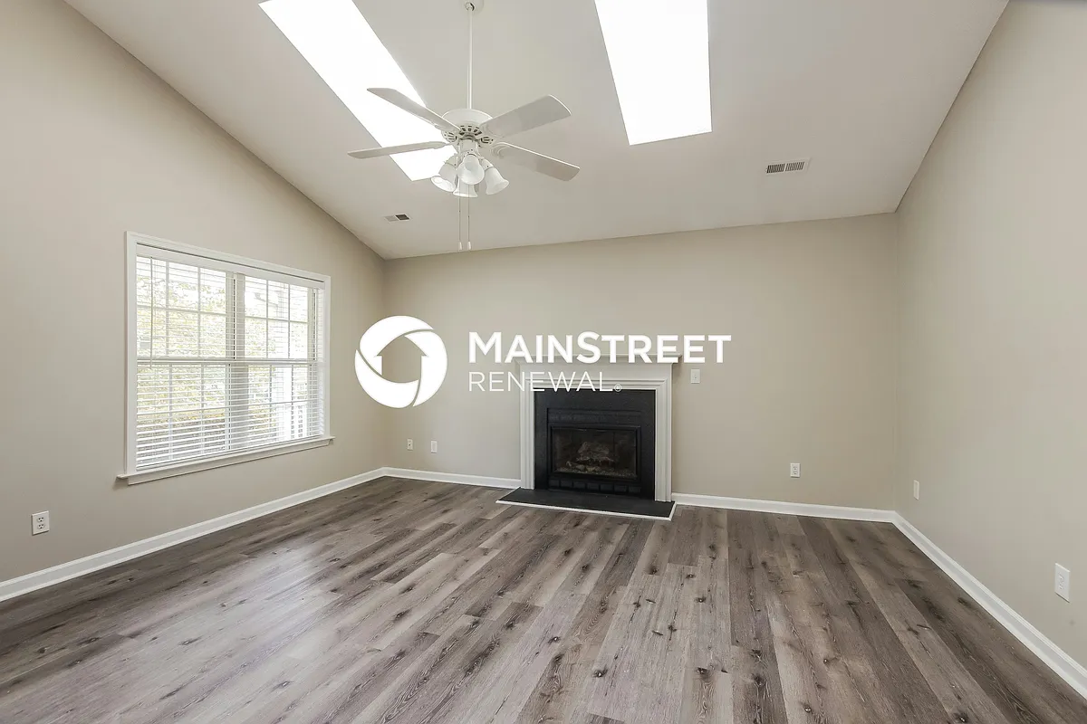 Living Room - 1704 Dunneman Ct