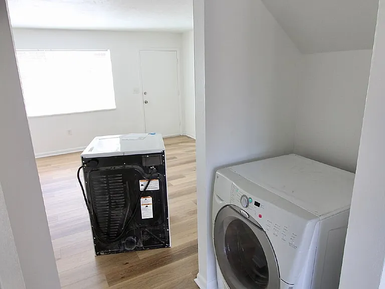 85 S 18th Ave #1 — Photo 5
