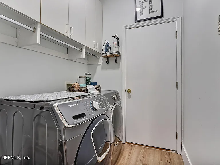 140 Oceans Edge Dr — Photo 45