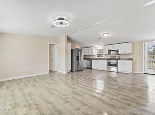 6109 Shannon Cir, Youngstown, FL 32466