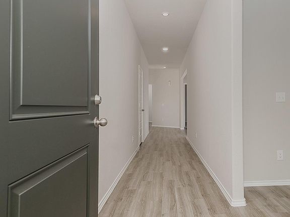 3rd image of 140 Ashe Juniper Way