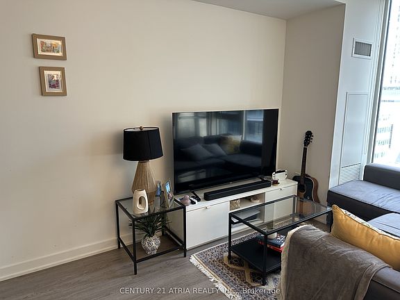 5th image of 357 King St W #1005