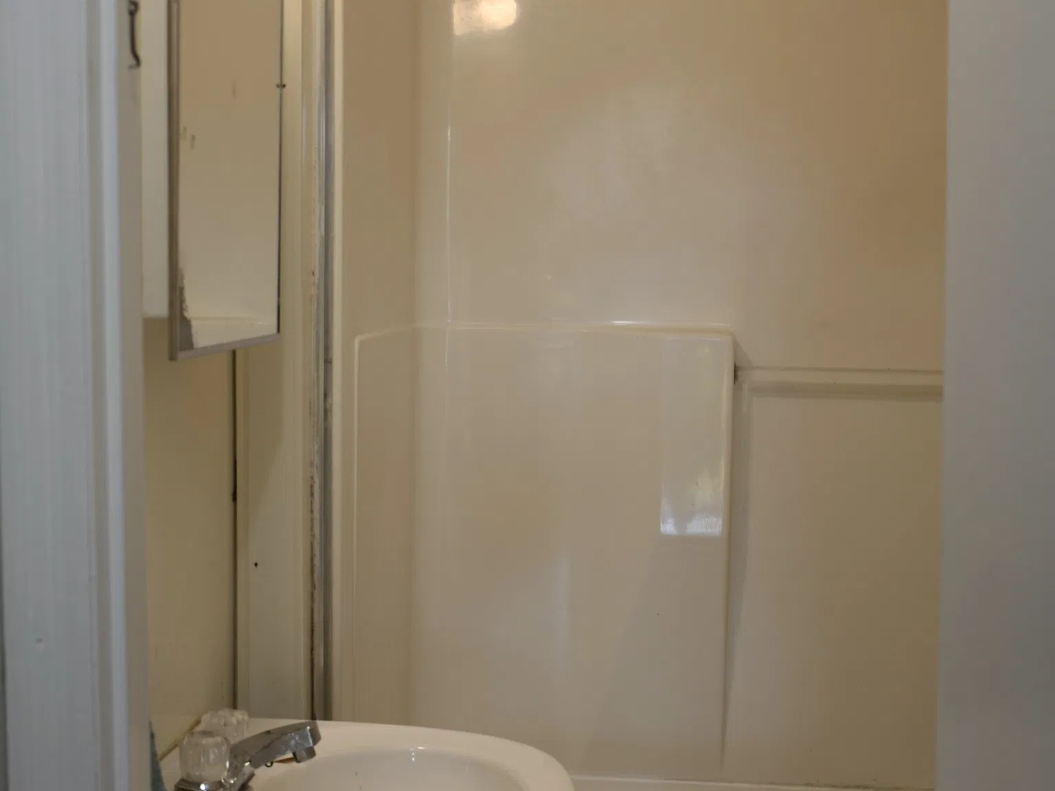 3 bed, 1157 sqft, $1,500 — Photo 4