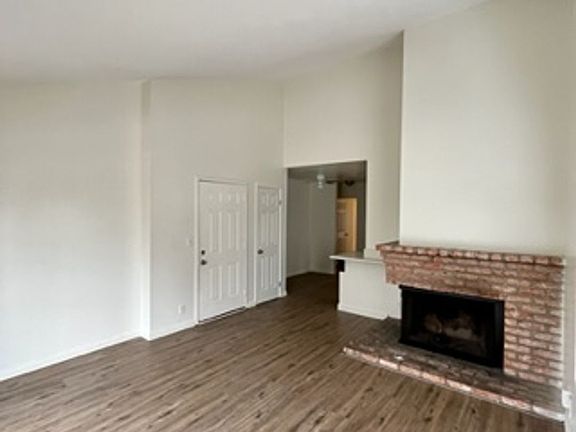 4th image of 1252 Parker Pl #1252