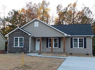 9 Brandy Wine Dr, Thomasville, NC 27360