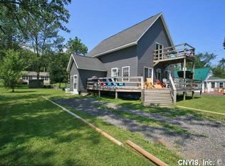 9398 Lakeshore View Rd, Bridgeport, NY 13030