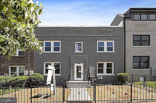 1st image of 1635 Montello Ave NE APT 2
