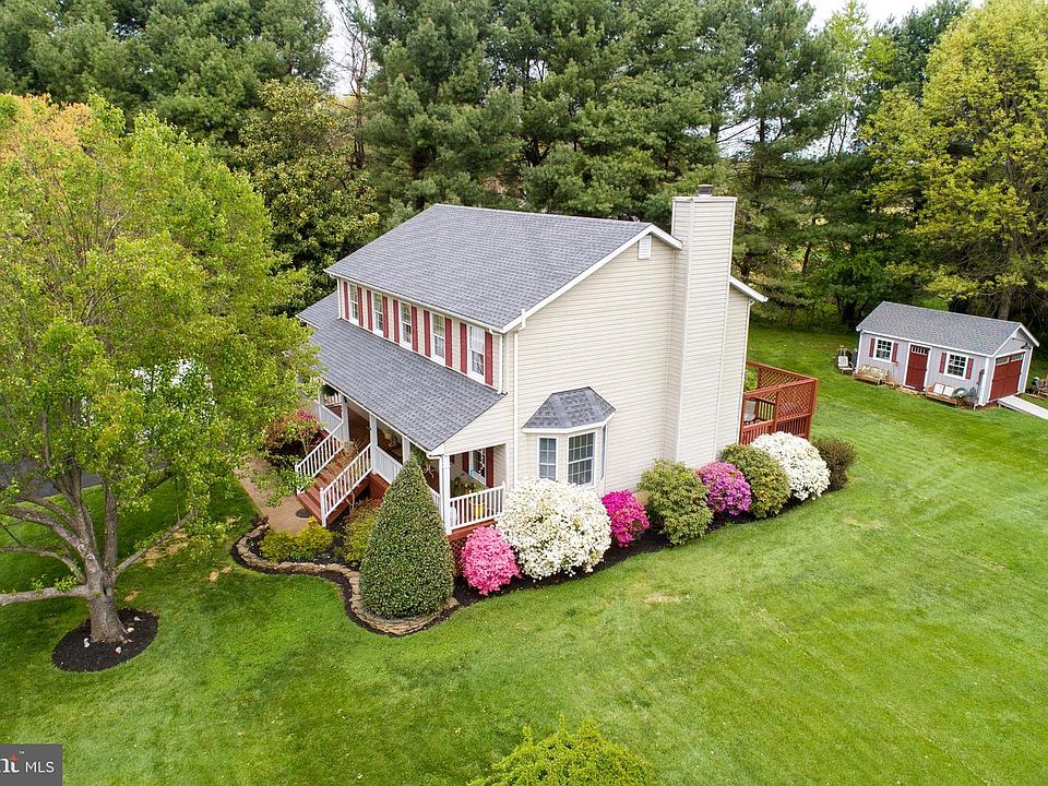 1st image of 7460 Edgehill Dr