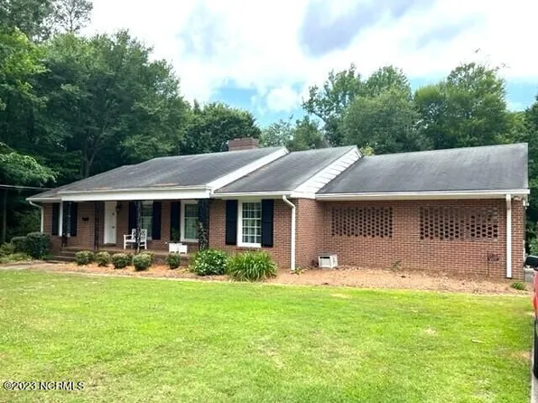 208 Circle Drive, Ahoskie, NC 27910