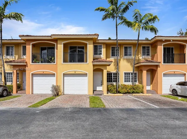 330 SW 2nd Ave APT 3, Hallandale, FL 33009