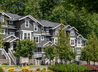 CAL Calabria, Issaquah, WA 98027