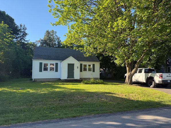 12 Sherrill Ln