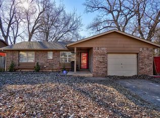 706 N 5th St W, Noble, OK 73068