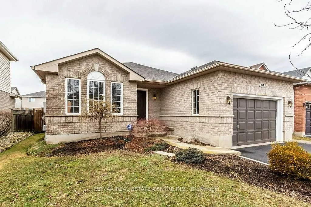 2 bed, $1,600 — Photo 1