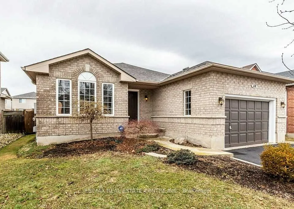 131 McNichol Dr #BASEMEN