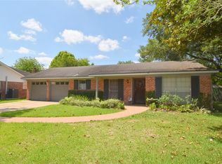 7706 Leader St, Houston, TX 77036