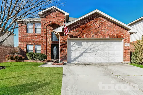 5825 Show Master Ln Photo 1