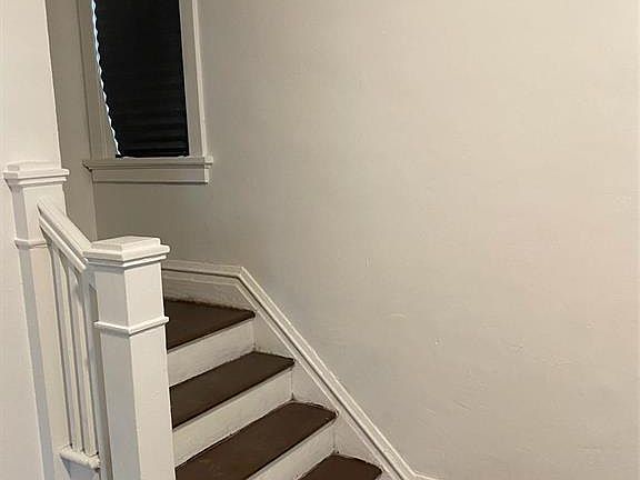 4th image of 4111 E Lee Ave
