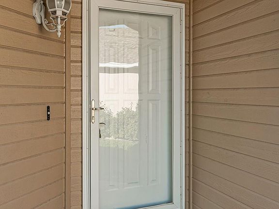 5th image of 6318 SW Monarch Ct