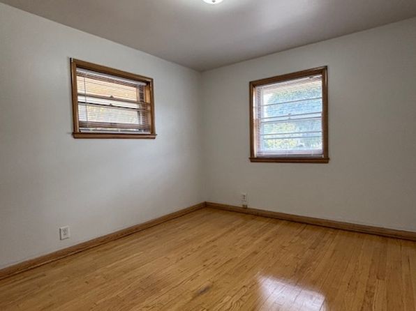 3805 N 76th St APT 8