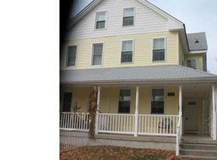 43 Hall St, Williamstown, NJ 08094
