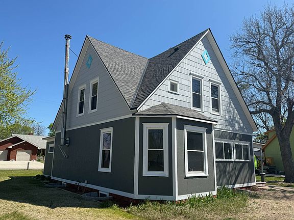 5th image of 301 E Pearl St