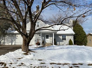 5232 70th St W, Edina, MN 55439