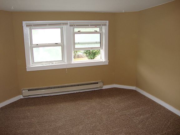 4th image of 735 E Nora Ave #3