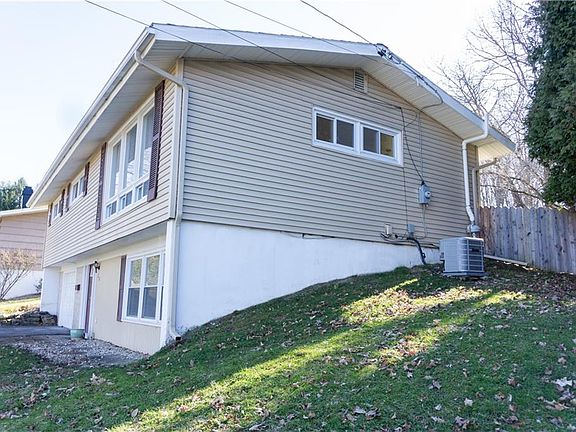 3rd image of 218 Wynnfield Dr