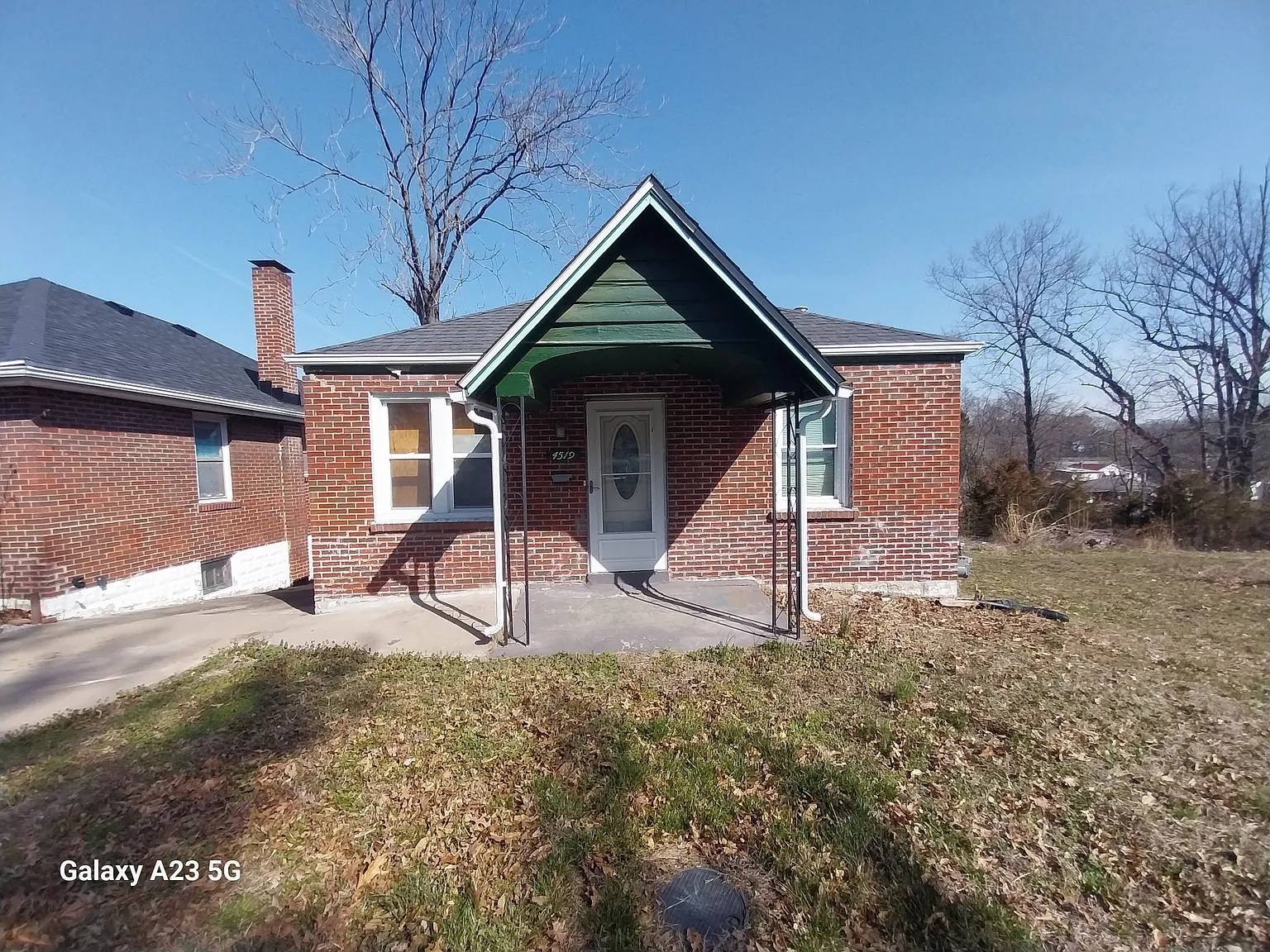 2 bed, 925 sqft, $975 — Photo 1