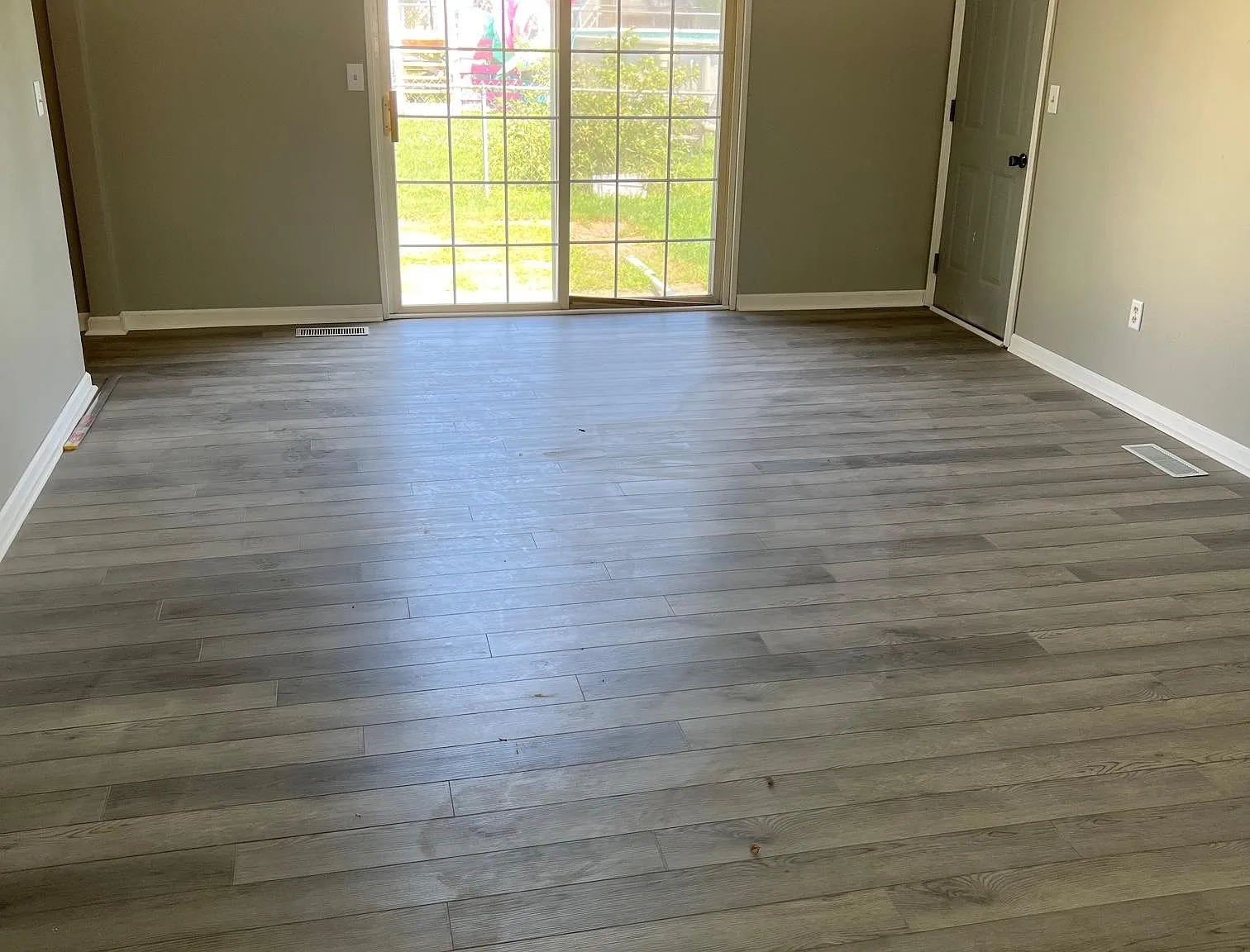 970 Independence Drive — Photo 4