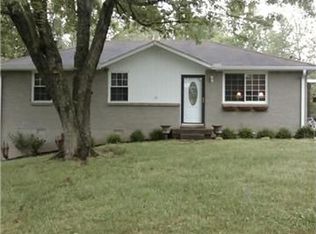 205 Fischer Dr, White House, TN 37188