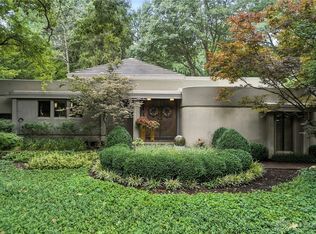 6035 Mad River Rd, Dayton, OH 45459