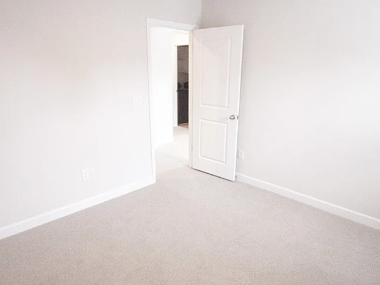 4244 Falls Oaks St — Photo 27